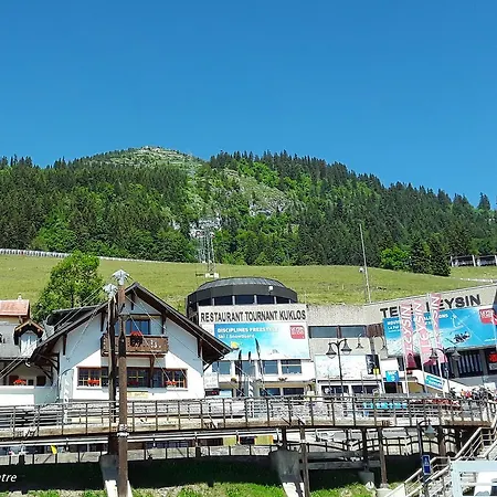 Peaks Leysin